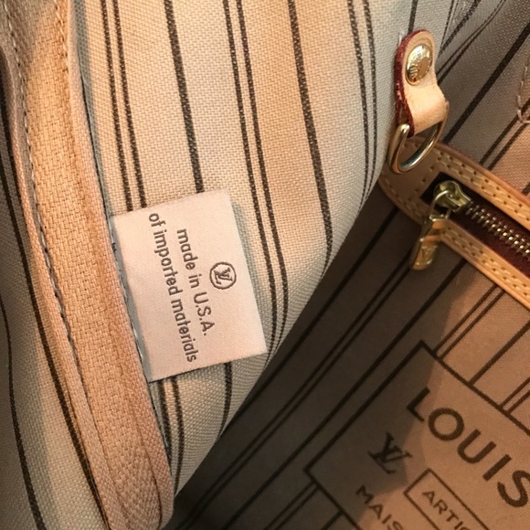 Authentic Louis Vuitton Monogram Neverfull MM - Picture 5 of 12